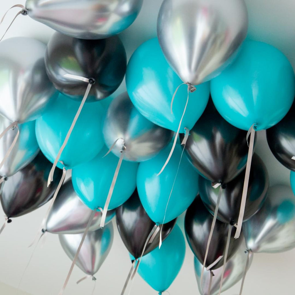 turquoise-chrome-helium-ceiling-balloons-balloon-shop-dubai-balloon